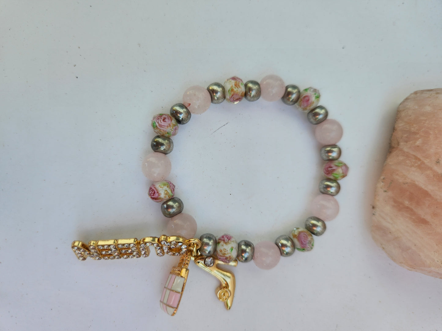 The queen bracelet