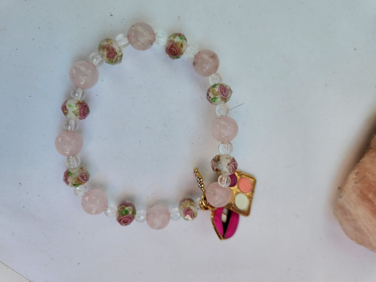 Feminine bracelet
