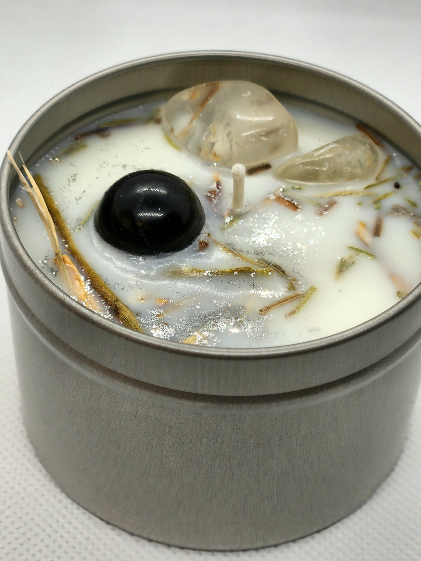 Luxury cleansing candle