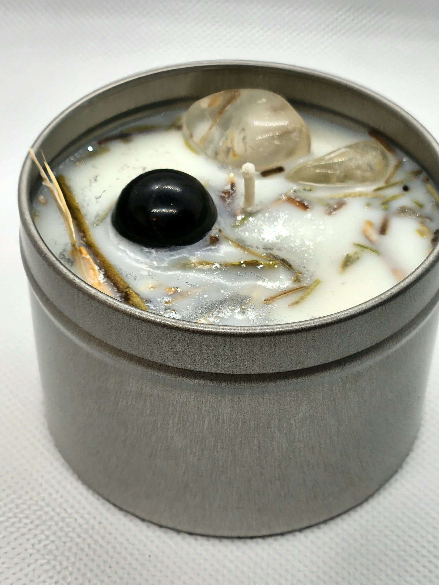 Luxury cleansing candle