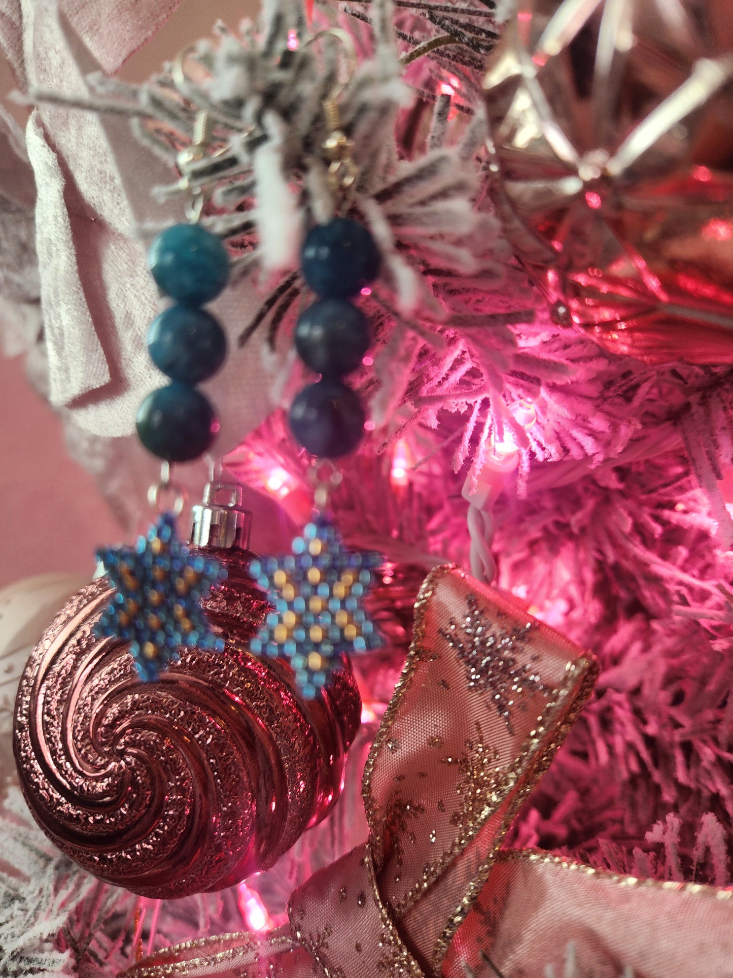 Christmas star blue kyanyte bead stone earrings