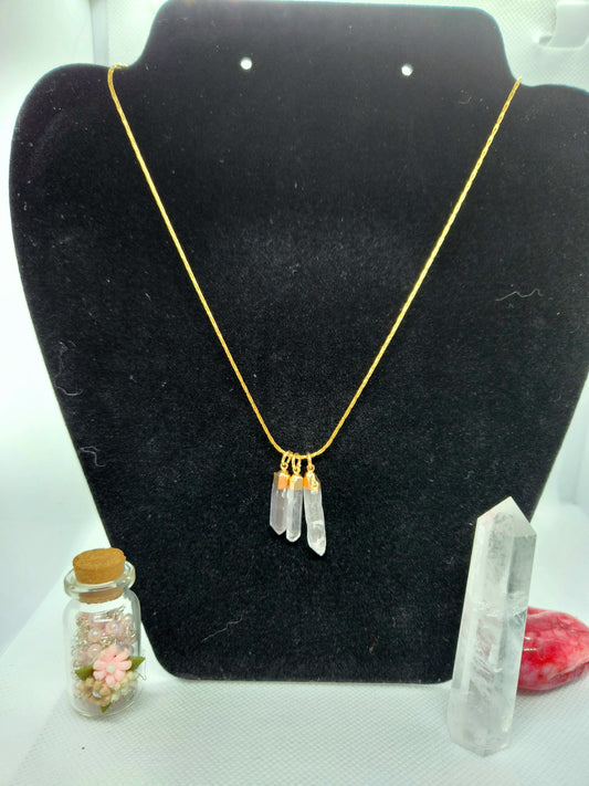 Golden quartz necklace