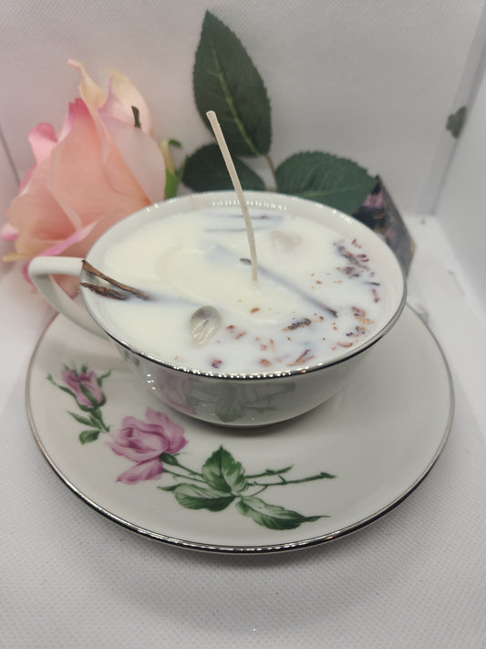 Tea cup herb and crystal candle